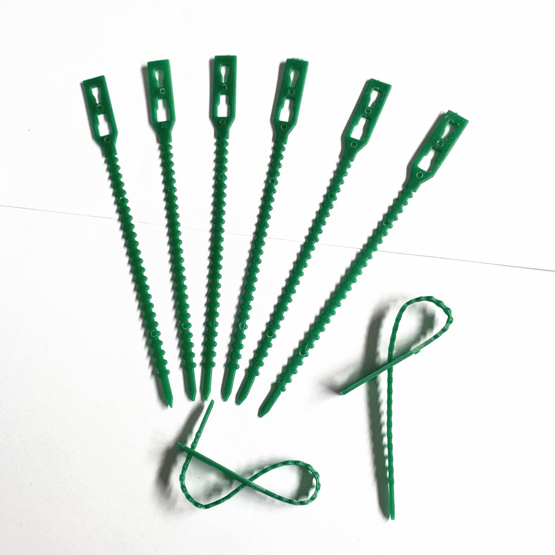 13cm Adjustable Plastic Plant  – Vine Climbing Plastic recenzja i cena
